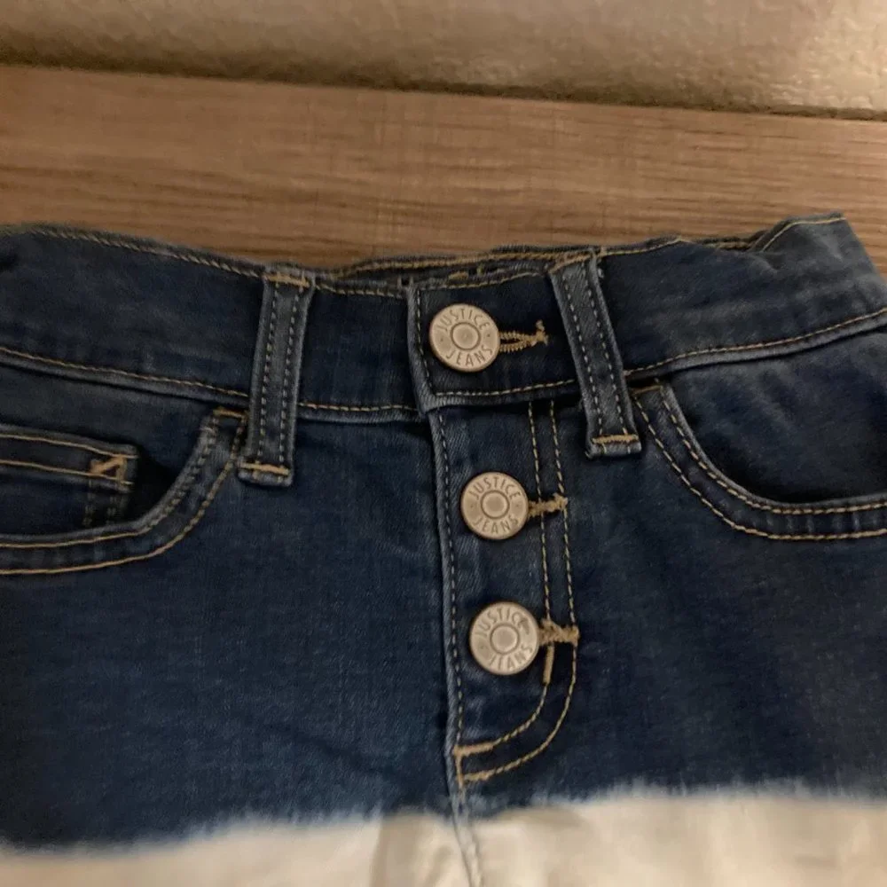 Justice Blue White and Purple Ombre Cutoff Denim Shorts 7 Slim Snap Front GUC